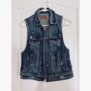 American Eagle Distressed Denim Vest